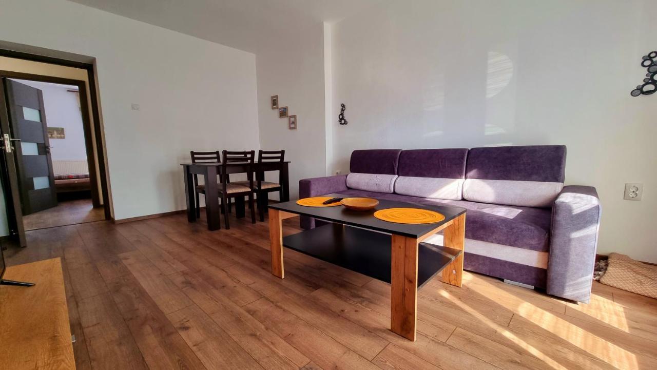 Apartament Dabe Hd 胡内多阿拉 外观 照片