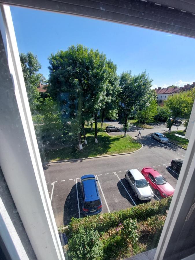Apartament Dabe Hd 胡内多阿拉 外观 照片
