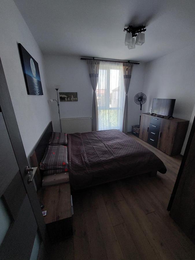 Apartament Dabe Hd 胡内多阿拉 外观 照片